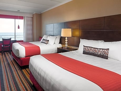 Double Room with Partial Sea View