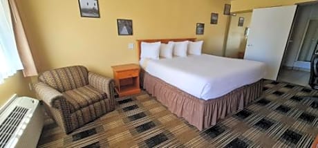 King Room - Mobility Access/Non-Smoking