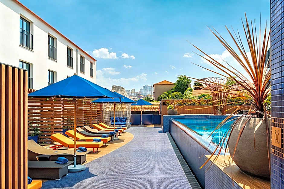 Forte de Gaia, Autograph Collection