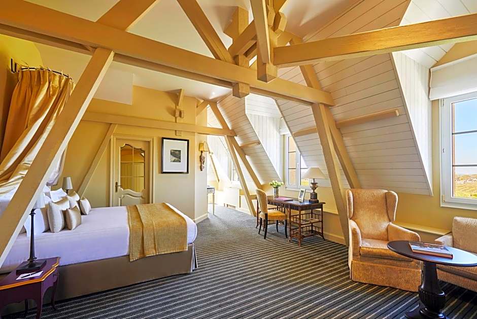 Chateau Hotel Grand Barrail