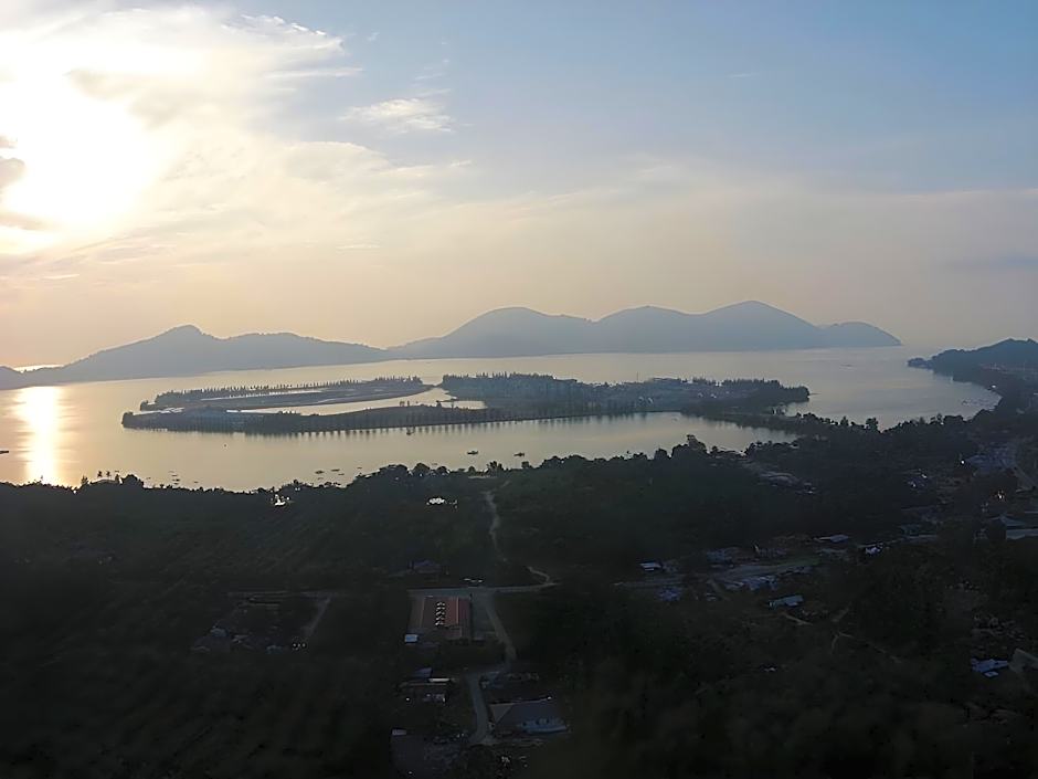 Rockbund Fishing Chalet