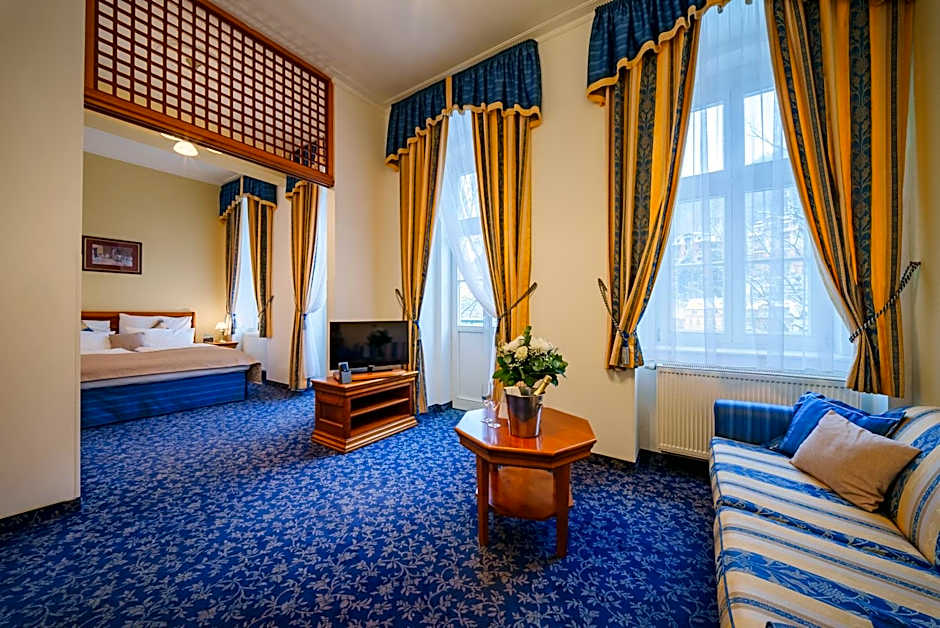 Hotel Ontario
