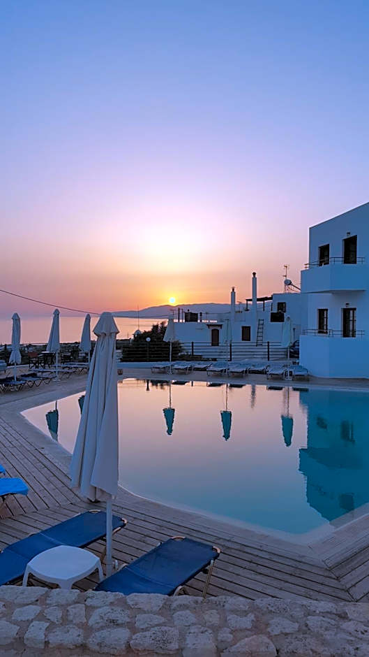 Amazones Village Suites