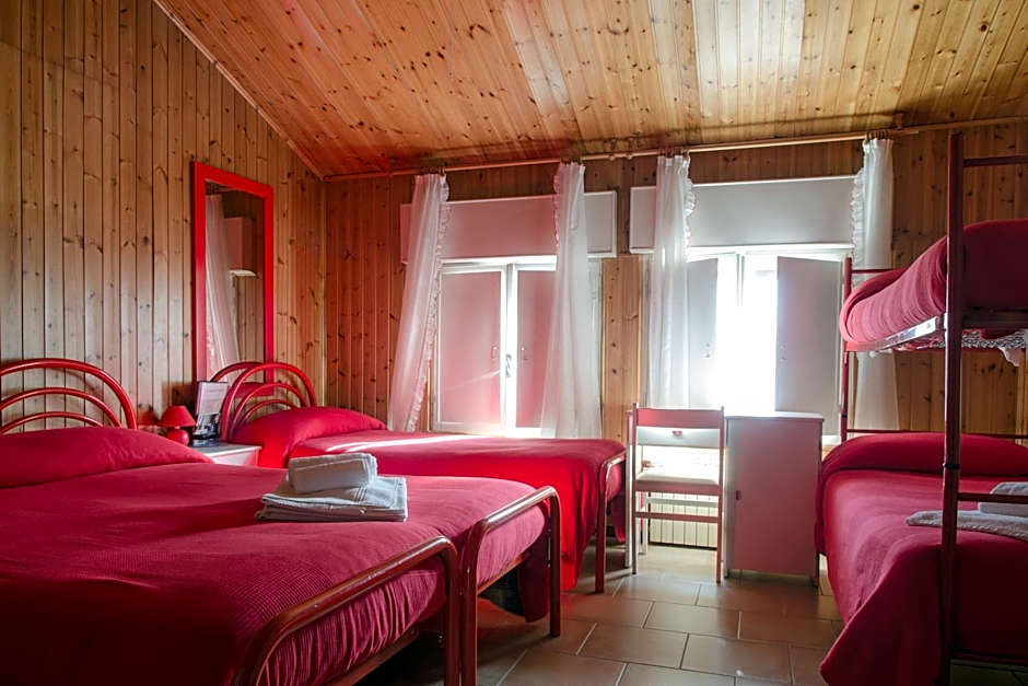 Photo 1 of 5 of Quadruple Room with Private Bathroom