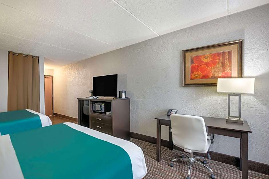 Best Western Waukesha Grand