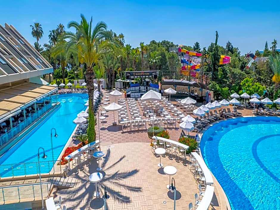 Queen's Park Resort Goynuk