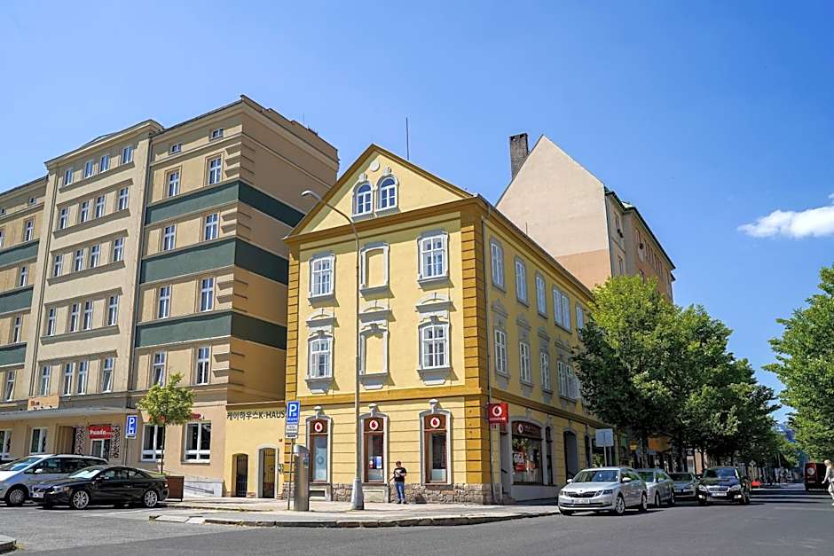 K-HAUS