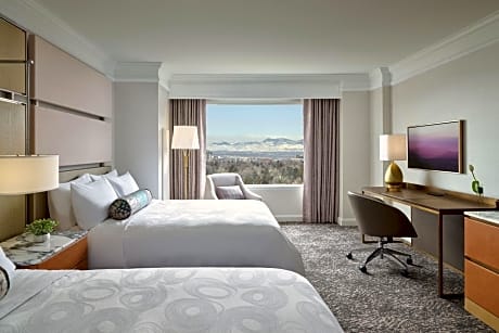 Queen Room with Two Queen Beds and Mountain View