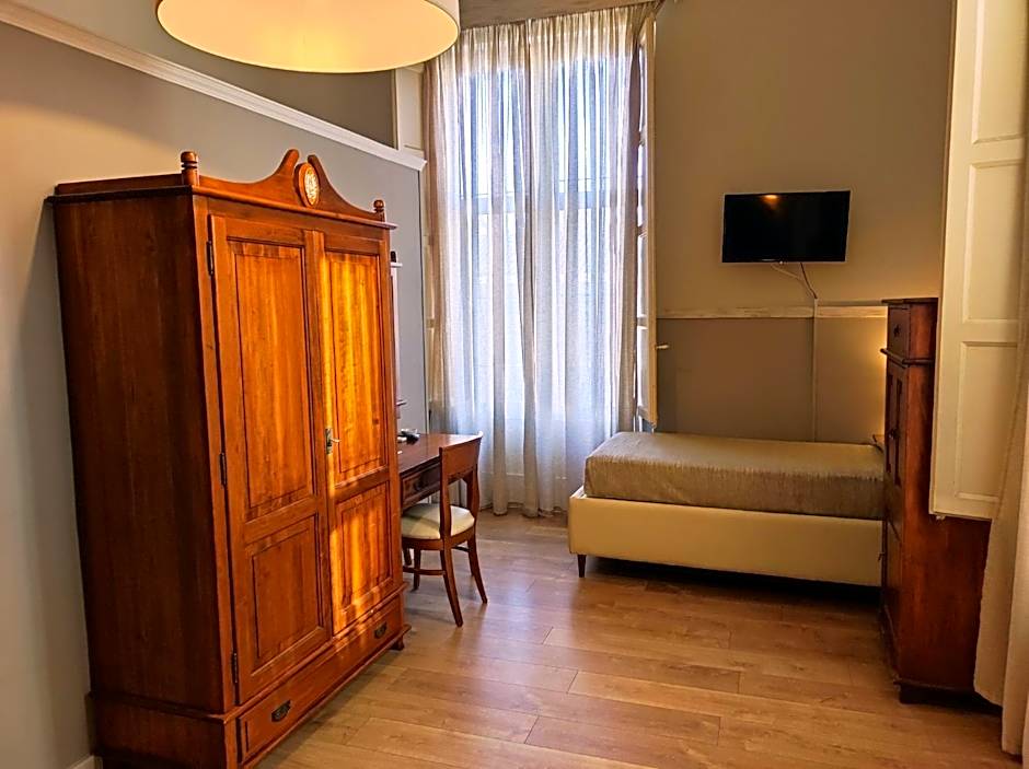 La Collegiata Guest House