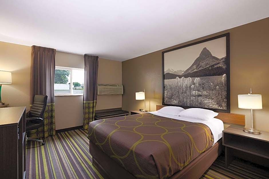 Super 8 by Wyndham Belgrade/Bozeman Airport