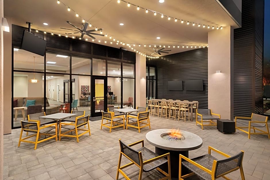 Home2 Suites By Hilton Woodland Hills Los Angeles