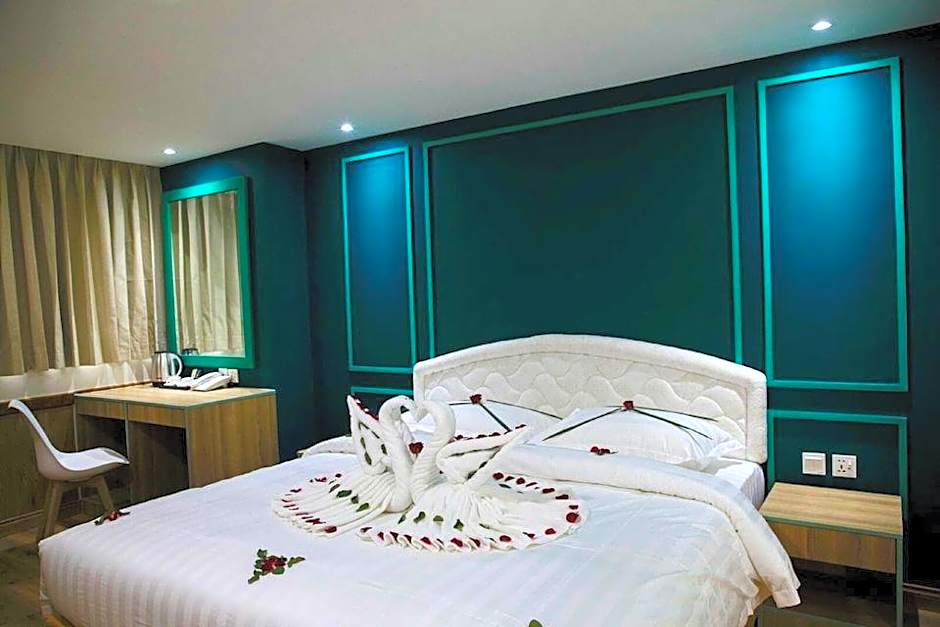 Sanctuary Hotel Yangon