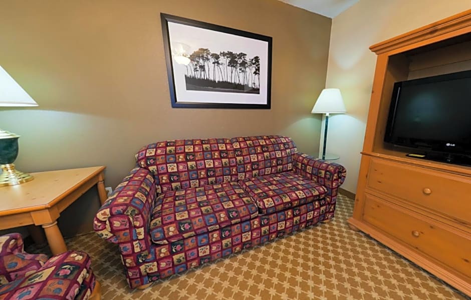 AmericInn by Wyndham, Galesburg, IL