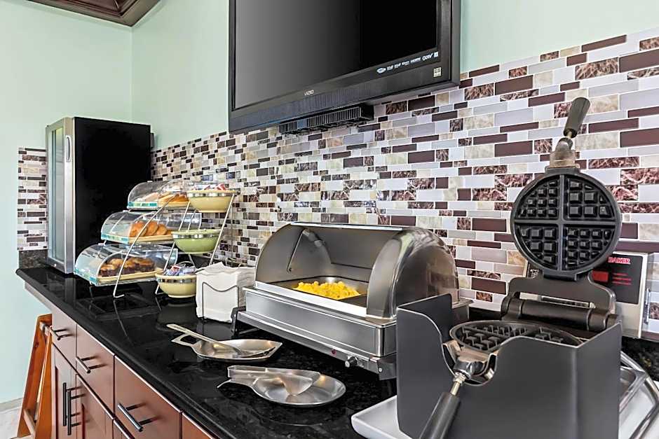 Quality Inn & Suites