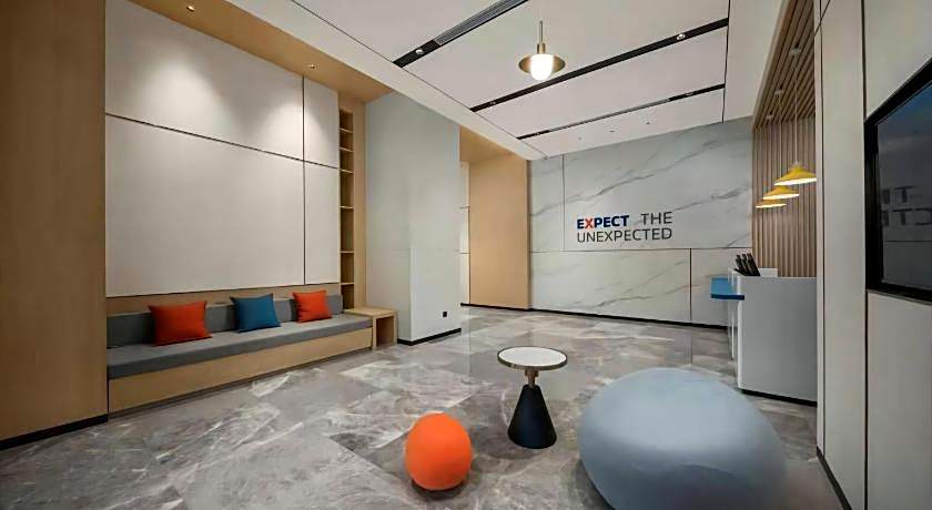 Holiday Inn Express Chongqing Caiyun Lake By IHG