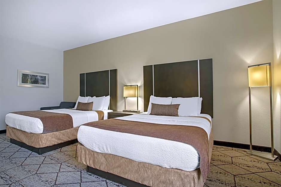 Best Western Plus North Houston Inn & Suites