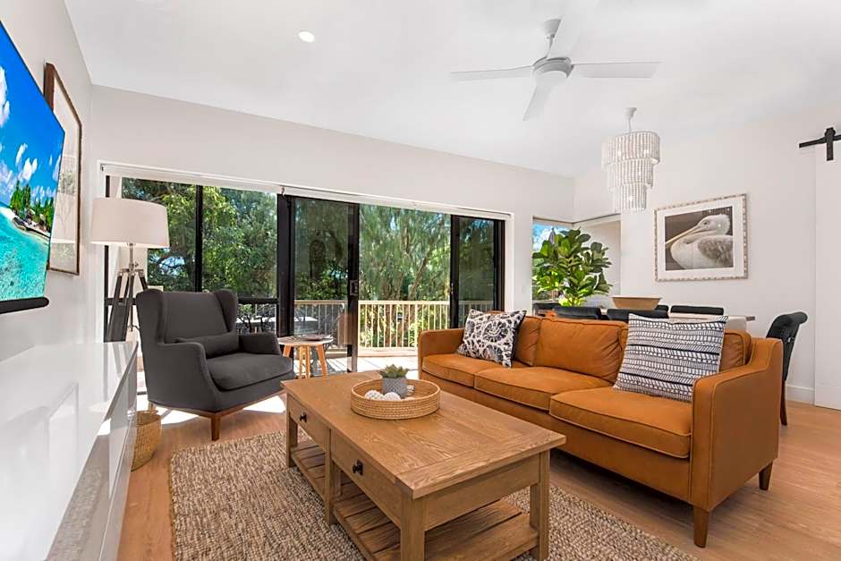 Mirra Chana Beachfront Apartments Mooloolaba