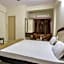Hotel Maya Deluxe