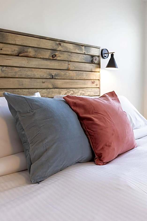 Albermarle #202 Inn at Old Beach