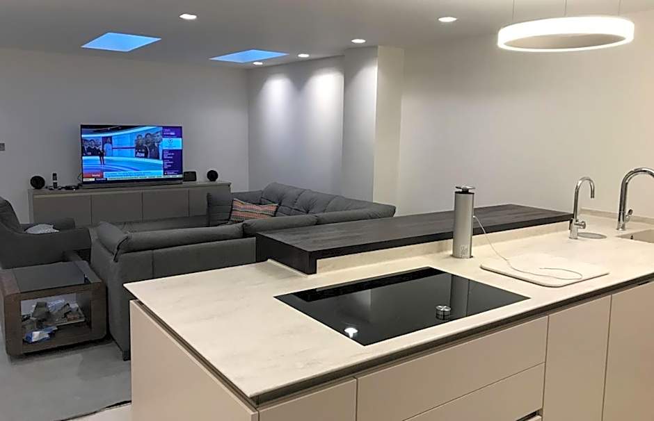 1820 Boutique Rooms & Suites