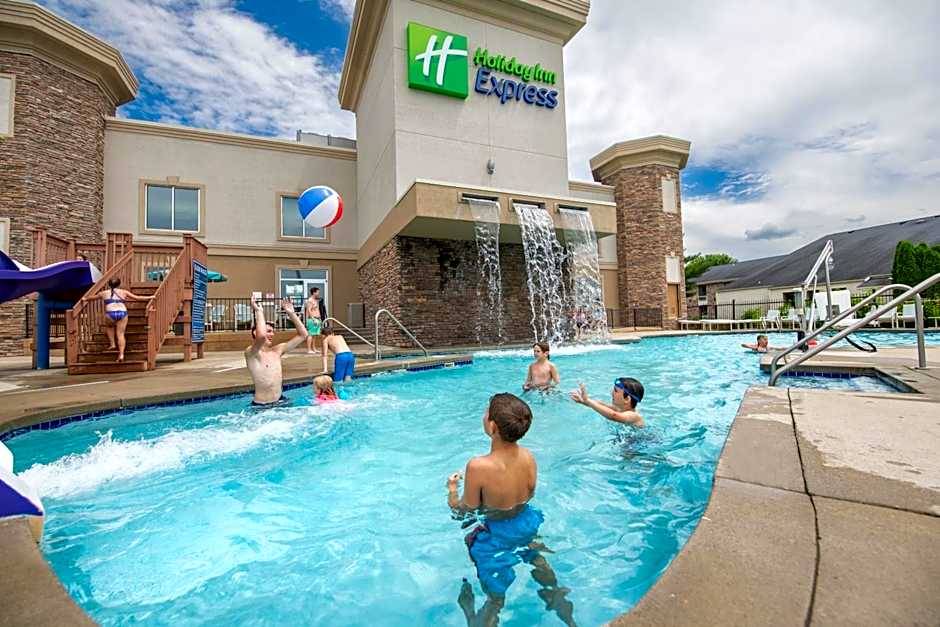 Holiday Inn Express Wisconsin Dells By IHG