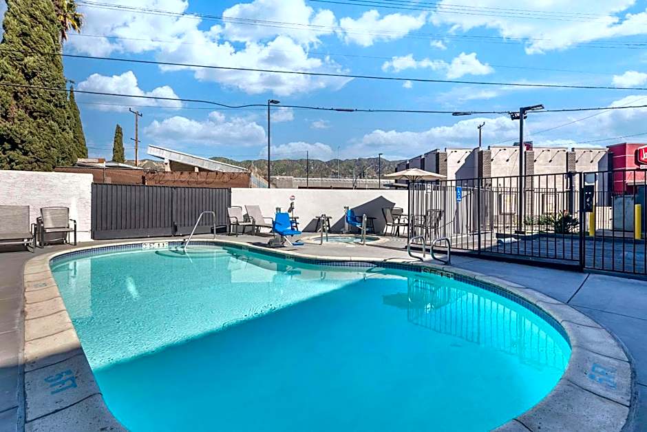 Quality Inn Burbank Airport