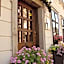 Hotel Paradies