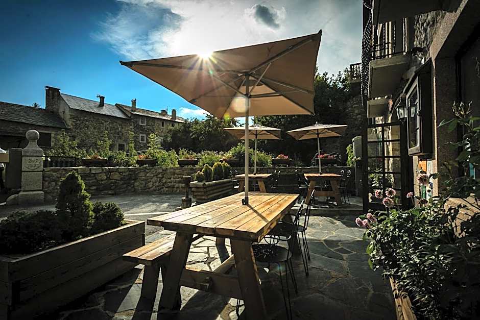 Logis Hotel Restaurant L'ancienne Auberge