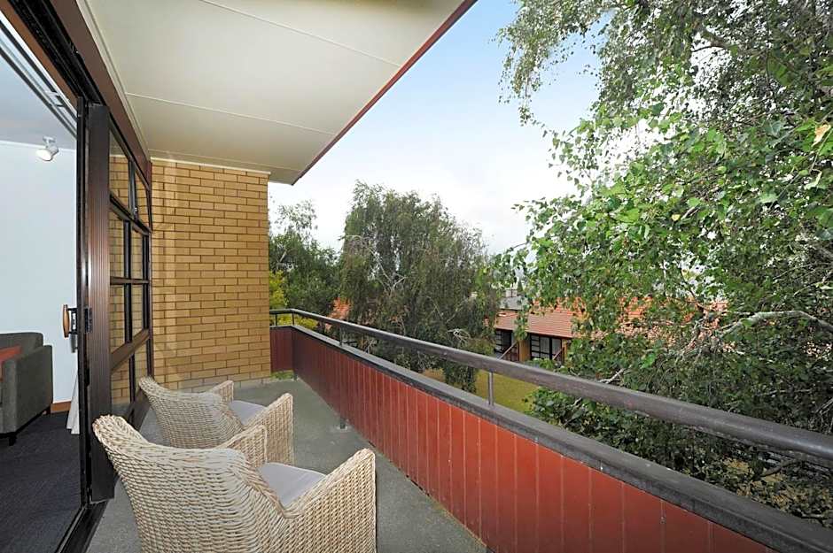 Quality Hotel Lincoln Green
