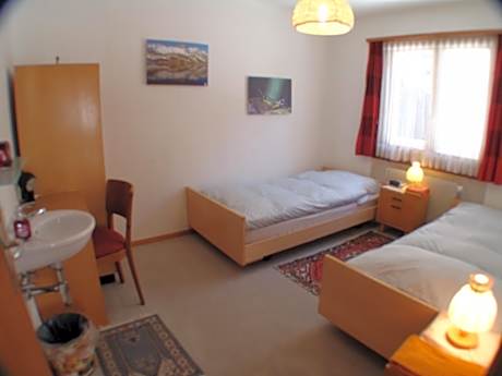 Twin Room with Shared Bathroom