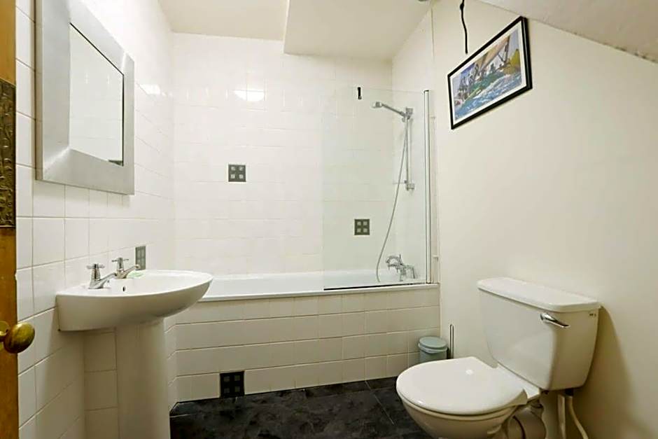 Unique & Homely Suite With Own Access
