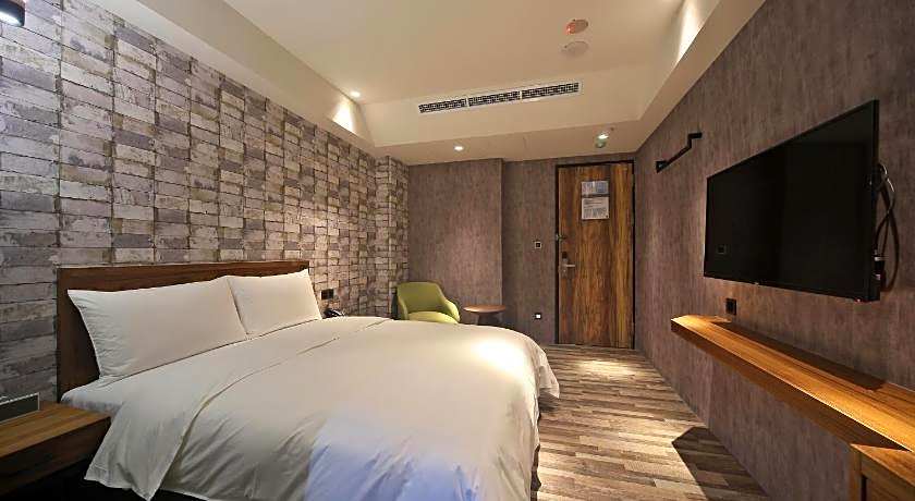 Micro Hotel