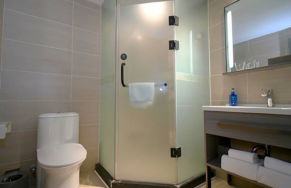 Hanting Hotel Shijiazhuang Zhonghua Street Bolin Zhuang Metro Station