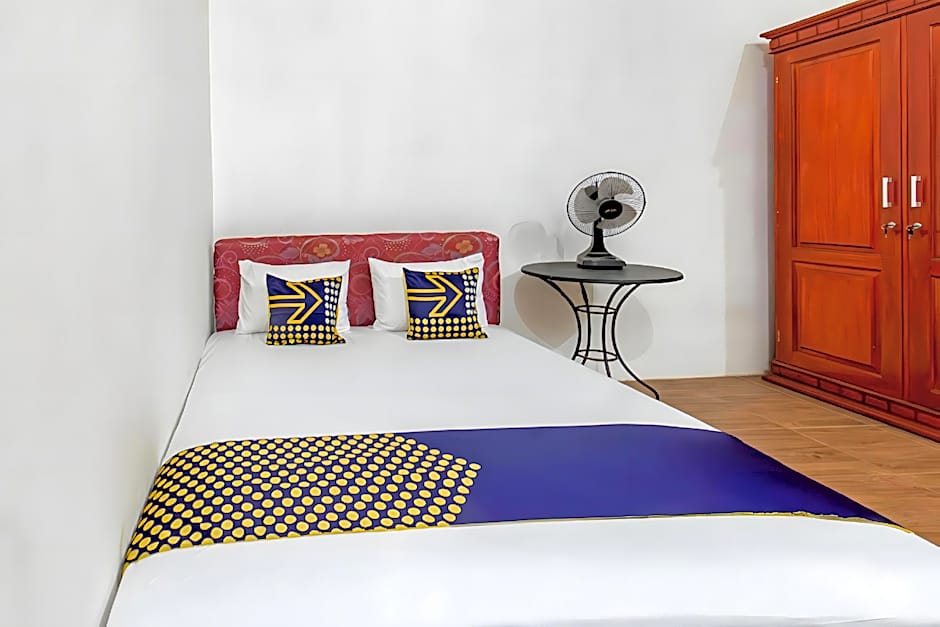 Hotel O Kebun Manis Homestay Near Lapangan Bola Volly Batu Kumbung