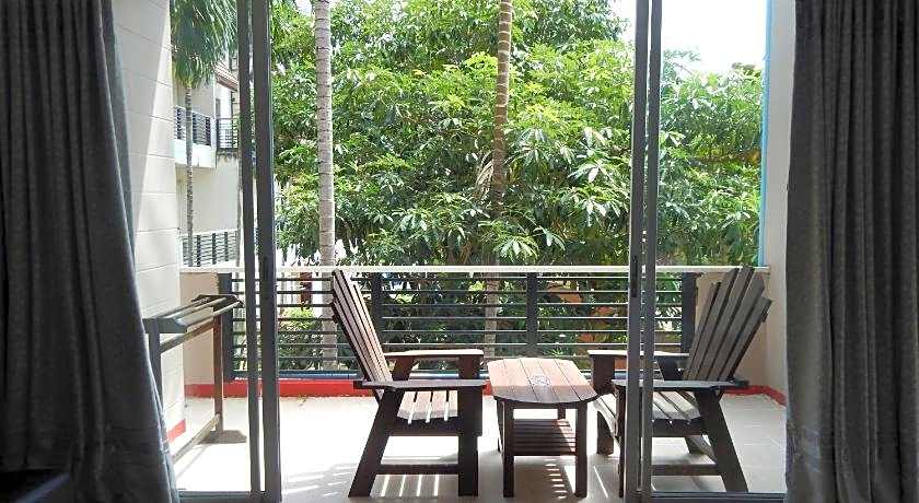 Jinta Andaman Kata Beach