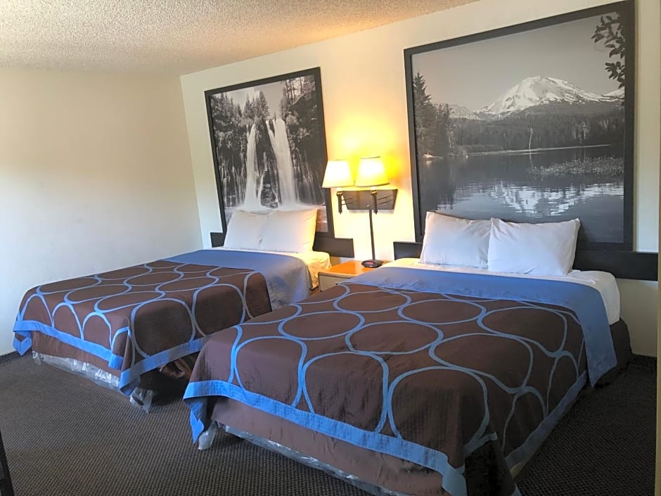 Super 8 by Wyndham Red Bluff