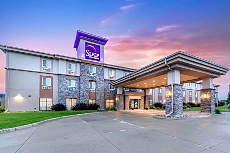 Sleep Inn & Suites Grand Forks Near Alerus Center