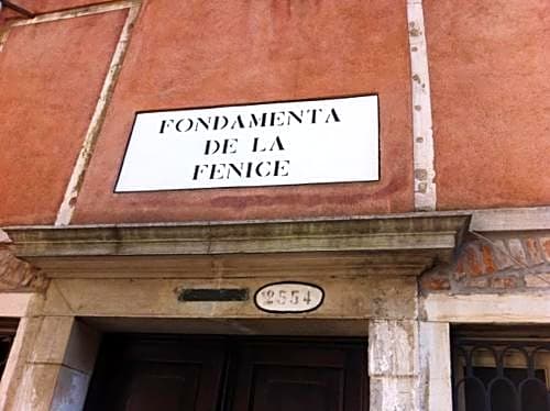 B&B Al Teatro with canal view