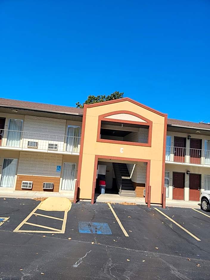 Quality Inn West-Branson Theatre District