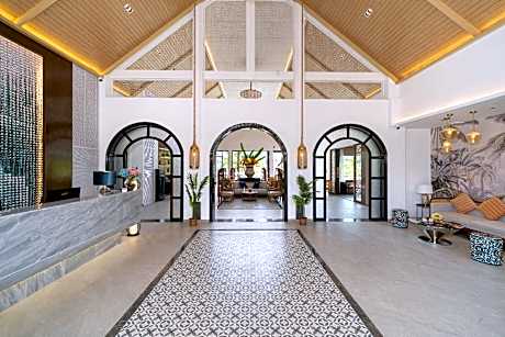 Howard Johnson by Wyndham Phuket Naiyang