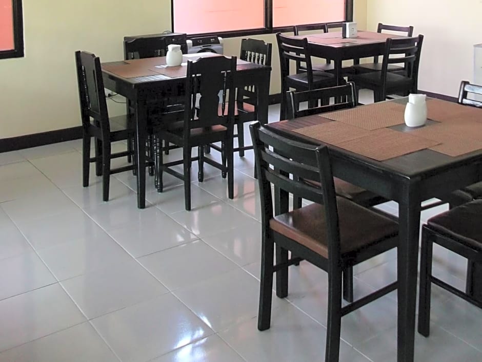 Ruemango Apartelle and Suites