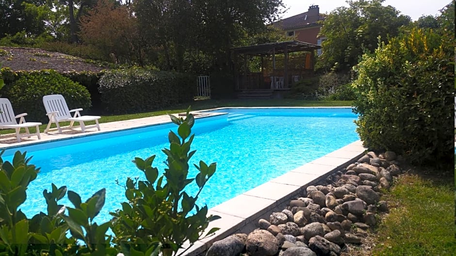 DOMAINE DE MARLAS - CHAMBRES D'HÔTES