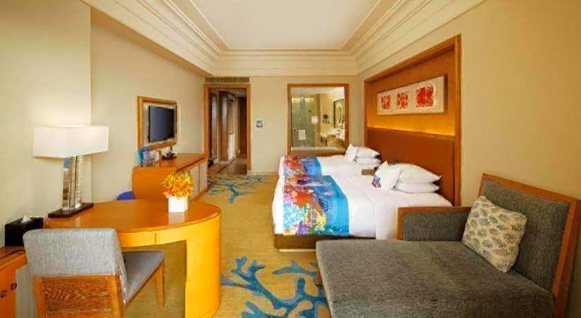 Chimelong Hengqin Bay Hotel