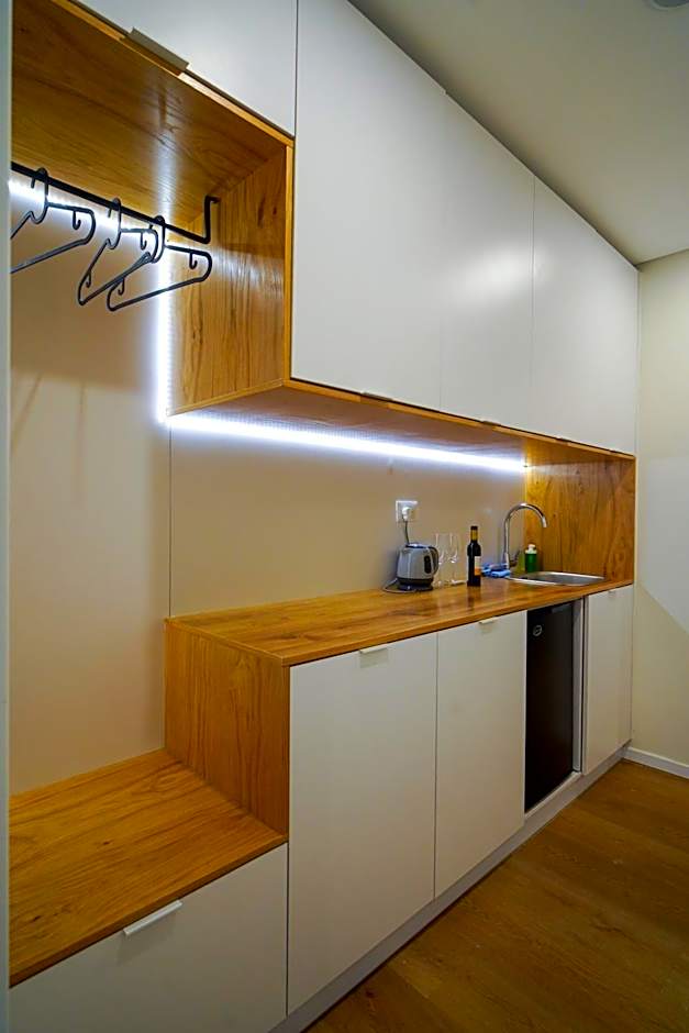Urbanic Apartments