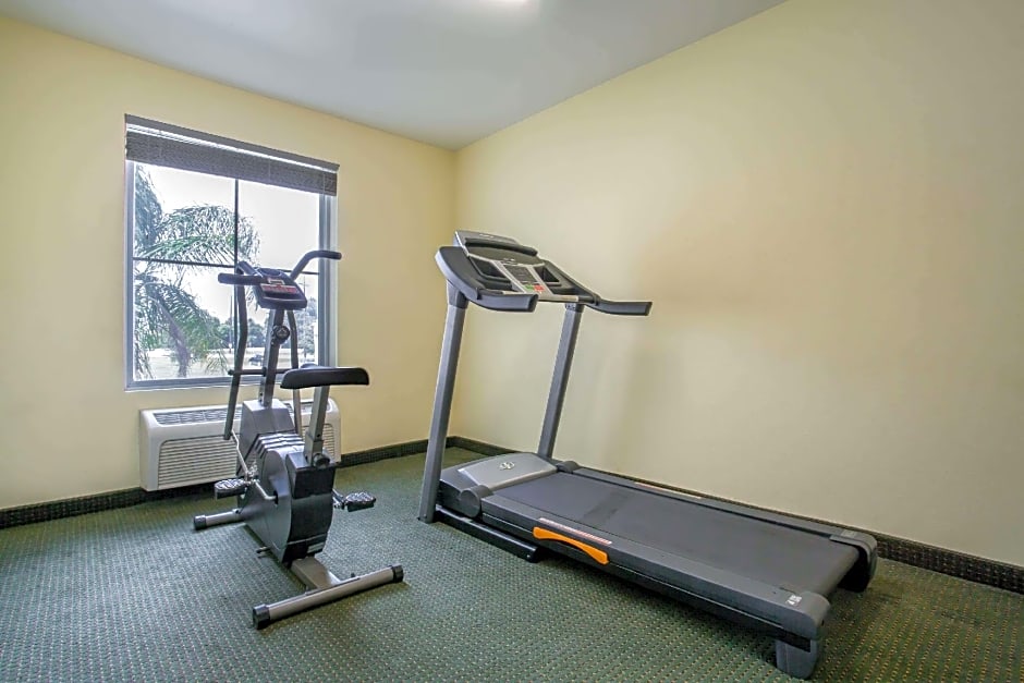 Howard Johnson by Wyndham Houma