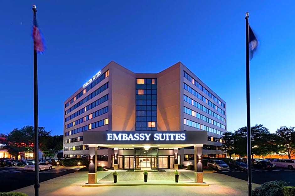 Embassy Suites By Hilton Hotel Tysons Corner