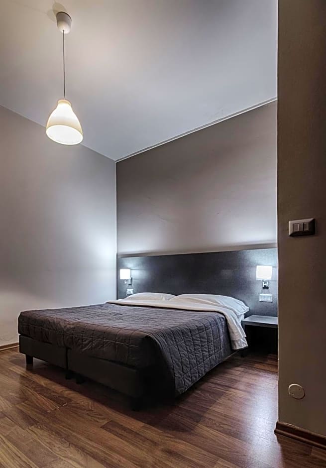 Twelve Hotel