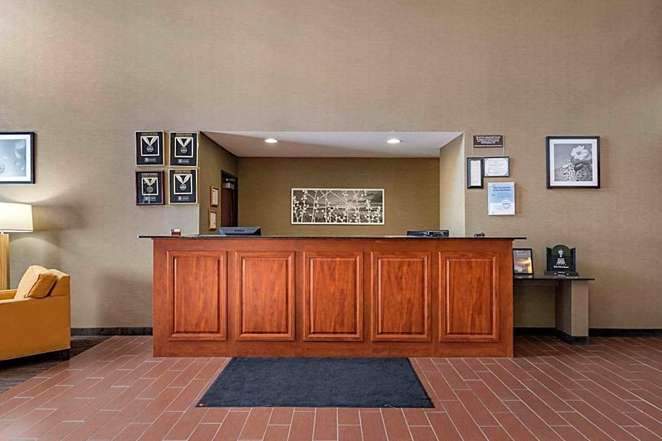 Sleep Inn & Suites Pleasant Hill - Des Moines