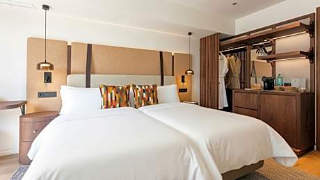 Standard Queen Room - Disability Access