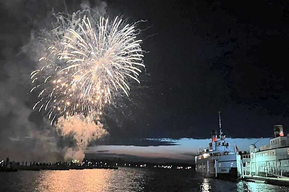 Blue Spruce Bed and Breakfast Muskoka